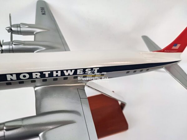 Douglas DC-7 Northwest Airlines - Image 11